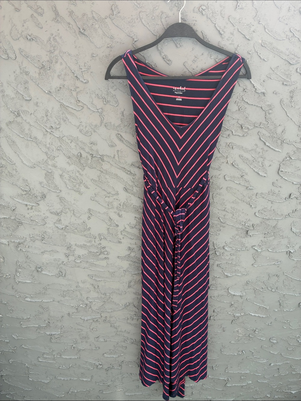 Isabel Maternity by Ingrid & Isabel Navy with Pink Striped V-Neck Maxi Dress S